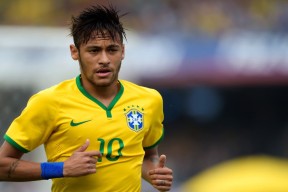 乐鱼体育app官网入口-水球防守端突尼斯成功封锁对手，水球战术