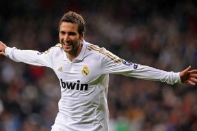 乐鱼体育网页登录-世界杯惊天绝杀：逆境中崛起的奇迹时刻，世界杯 绝杀