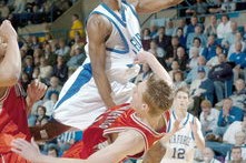 乐鱼体育在线登录-女子篮球联赛赛程合理调整优化竞争格局，女子篮球赛制