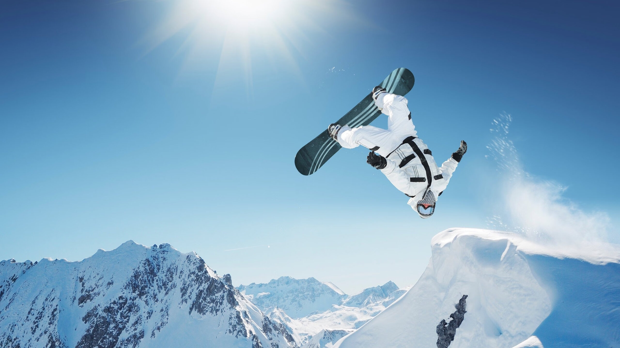 “汤姆·佩顿：从新星到强者，短泳项目迎来突破”